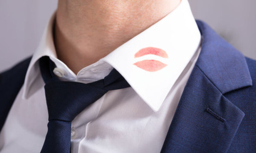 10 Gründe, die dich davon abhalten sollten, weiterhin Kontakt mit ihm zu haben.